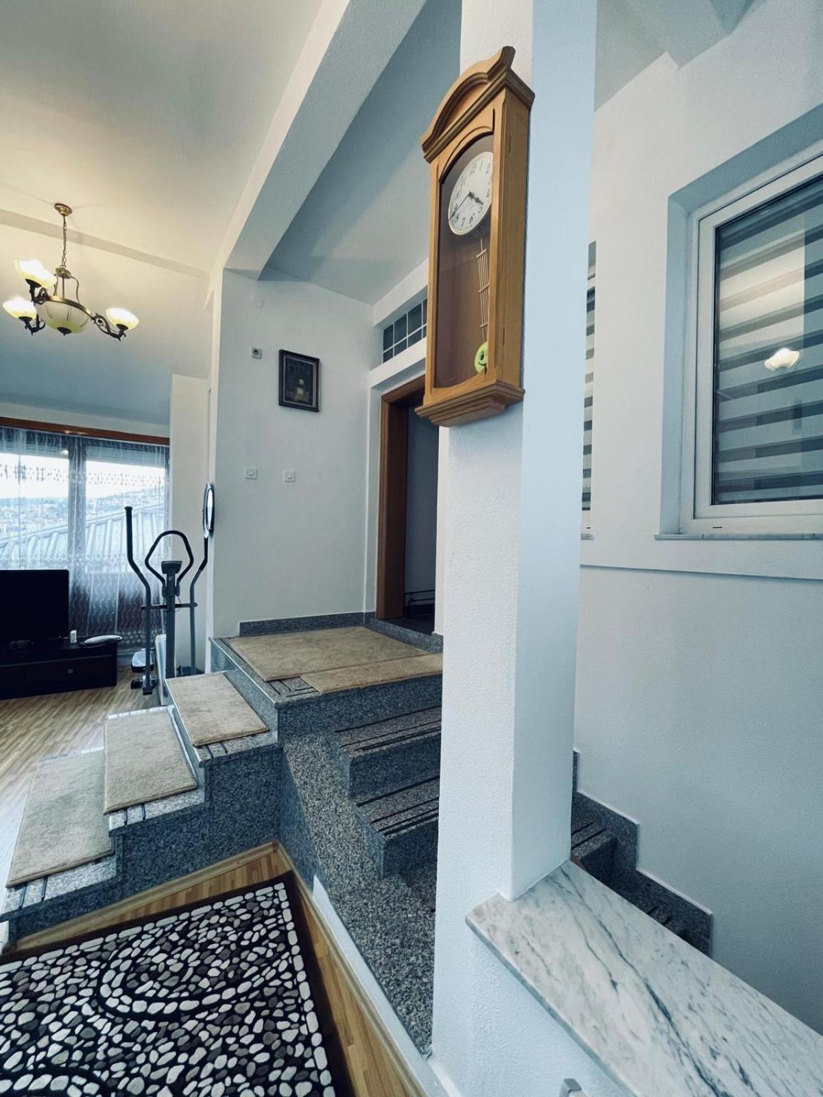 Uspinjaca Apartment SJJ Exterior photo